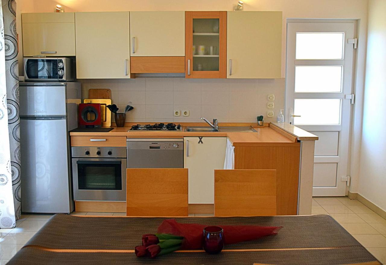Apartmani Vila Karla, Dobropoljana, Otok Pasman Ngoại thất bức ảnh