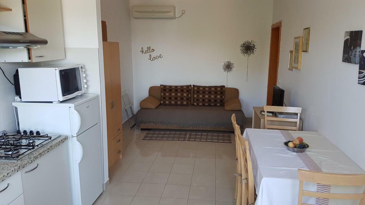 Apartmani Vila Karla, Dobropoljana, Otok Pasman Ngoại thất bức ảnh
